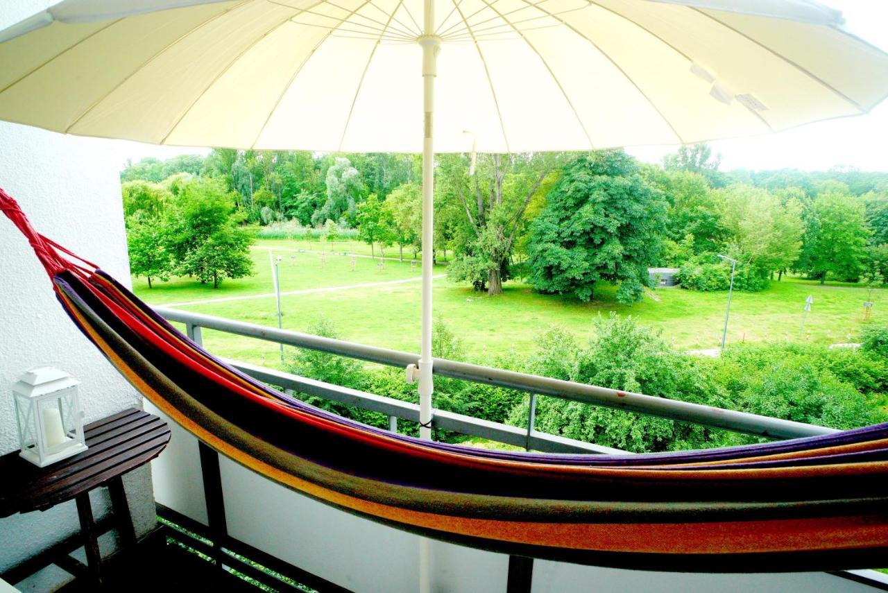 With Park And National Stadion View Private Free Parking Appartement