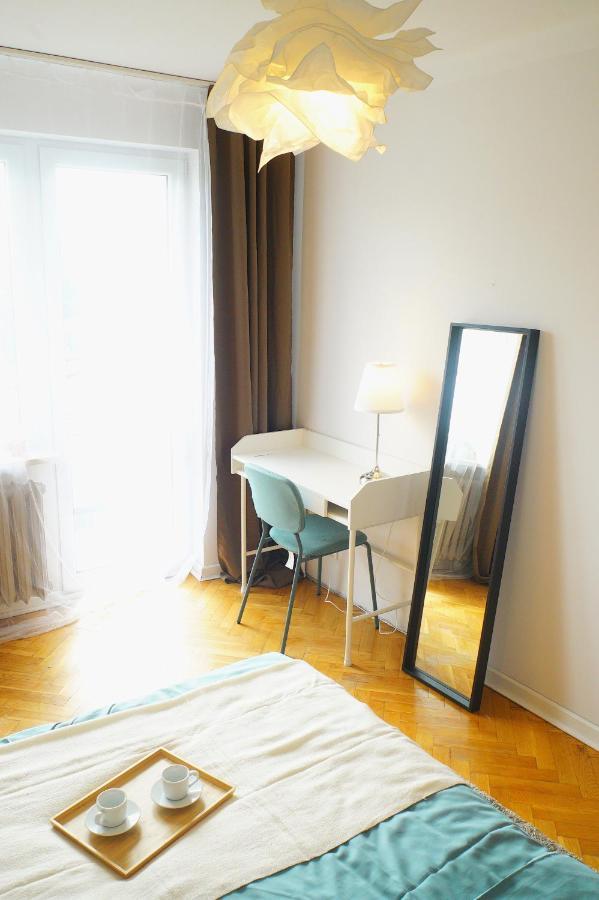 With Park And National Stadion View Private Free Parking Appartement